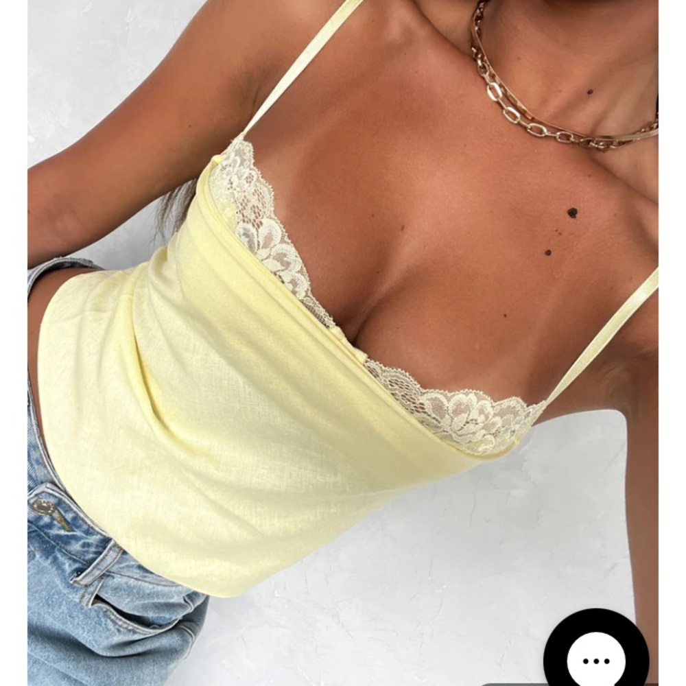 White fox Tell Me All About It Top Lemon XL- NWT